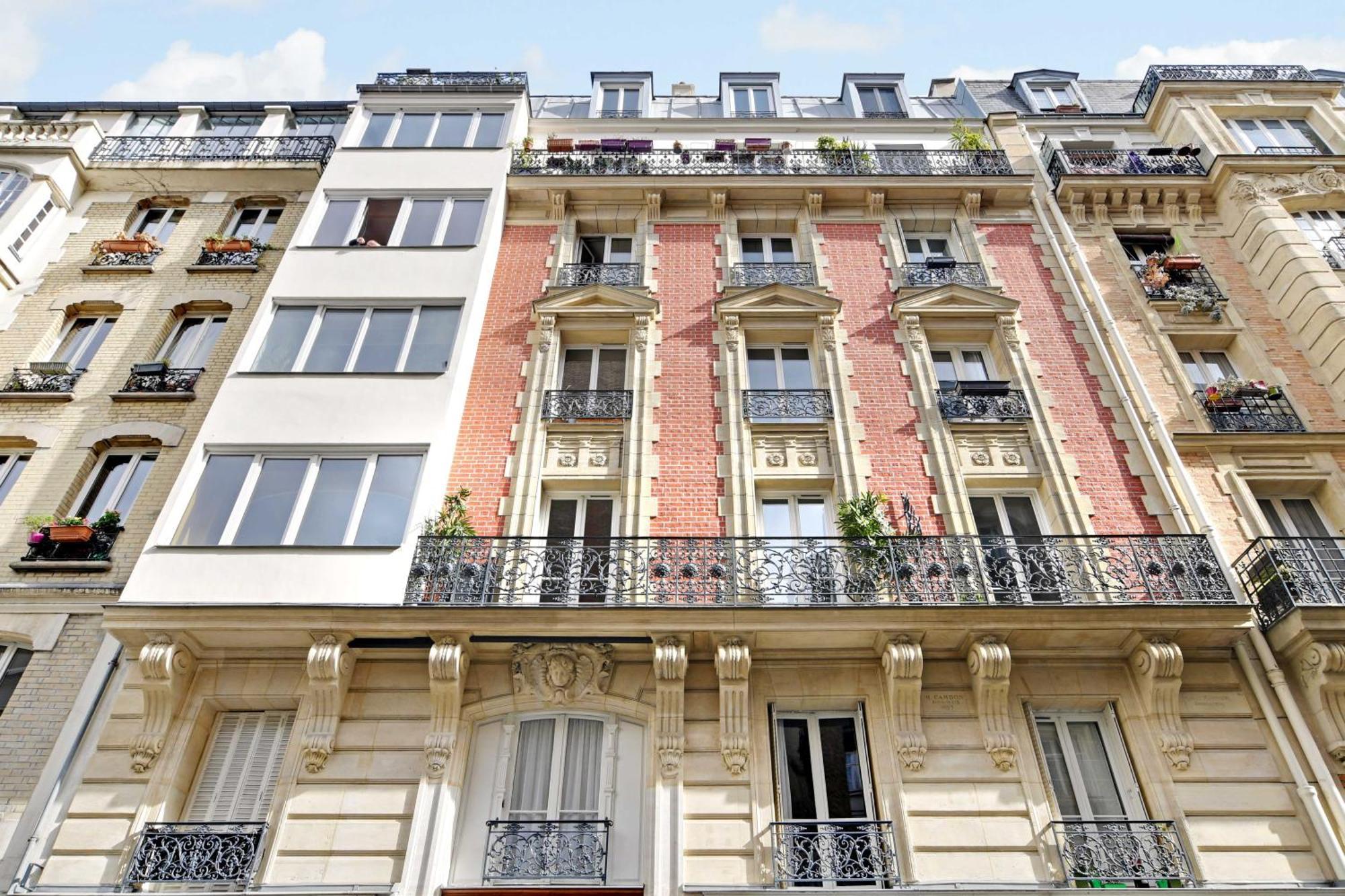 Spacious - 2br- 6p - Grandes-carrieres Appartamento